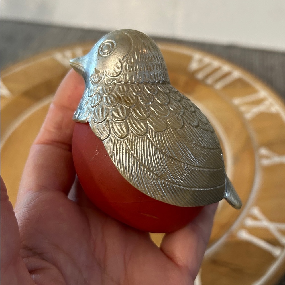 Avon bird Cologne holder empty vintage glass bird silvertone and red glass - Picture 15 of 16